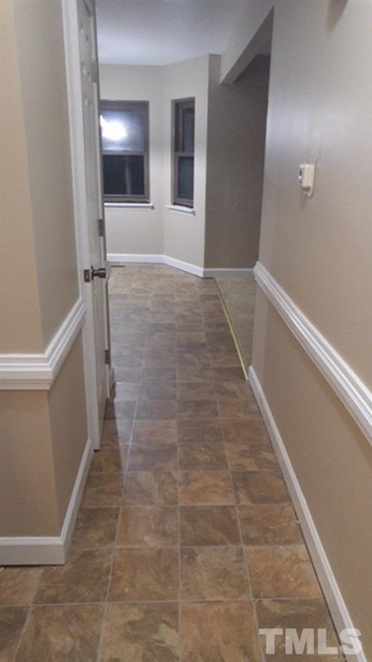 5405 Chilham Place Raleigh, NC 27612 - Photo 3 of 20 Gallery Image 3