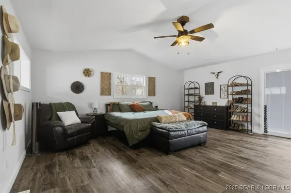 $460,000 | 3929 Highway 7, Montreal, MO 65591