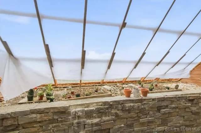 $480,000 | 3929 Highway 7, Montreal, MO 65591