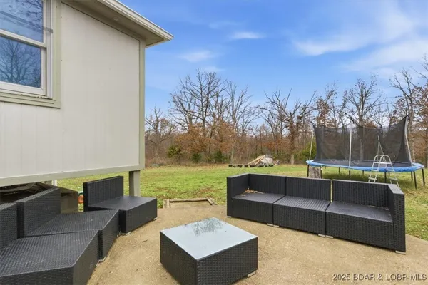 $460,000 | 3929 Highway 7, Montreal, MO 65591
