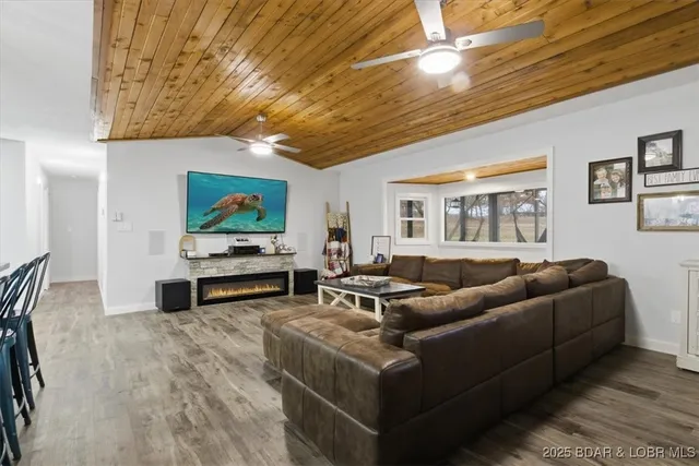 $480,000 | 3929 Highway 7, Montreal, MO 65591