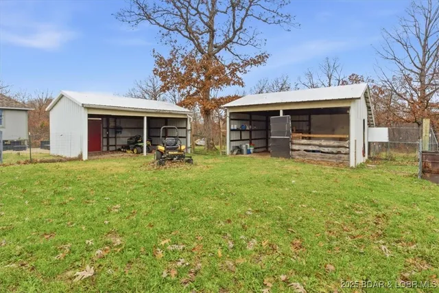 $480,000 | 3929 Highway 7, Montreal, MO 65591