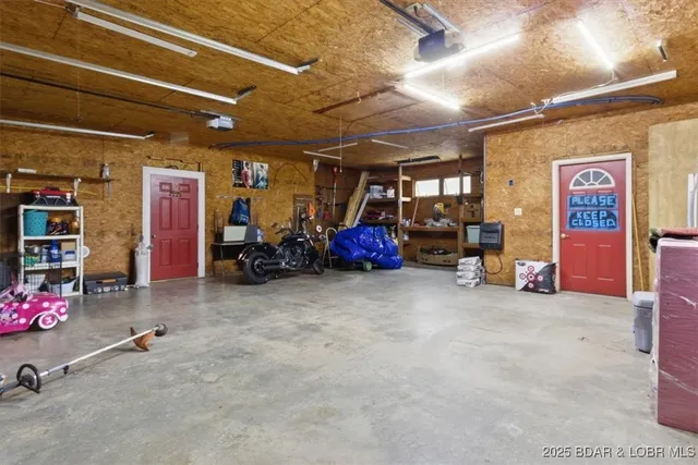 $480,000 | 3929 Highway 7, Montreal, MO 65591