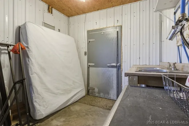 $480,000 | 3929 Highway 7, Montreal, MO 65591