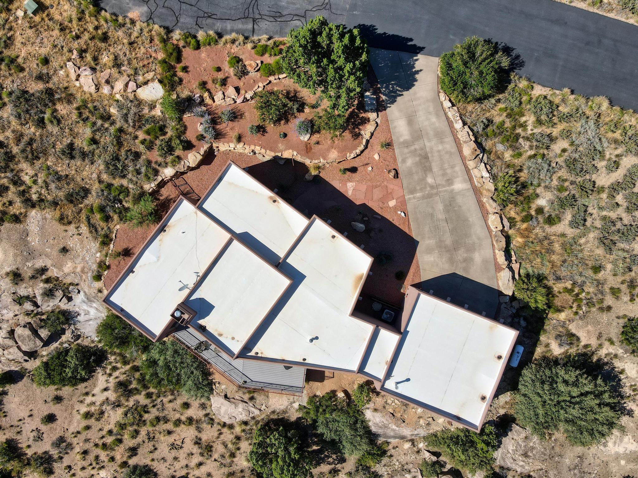 2907 Zuni Circle Springdale, UT 84767 - Photo 59 of 99 "Protected Views. End-of-Cul-de-Sac Privacy. Minutes from Zion NP."