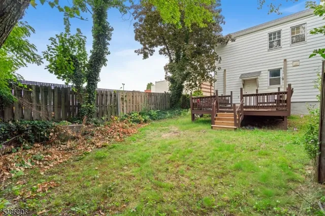 $399,000 | 326 Eastern Parkway, Newark, NJ 07106