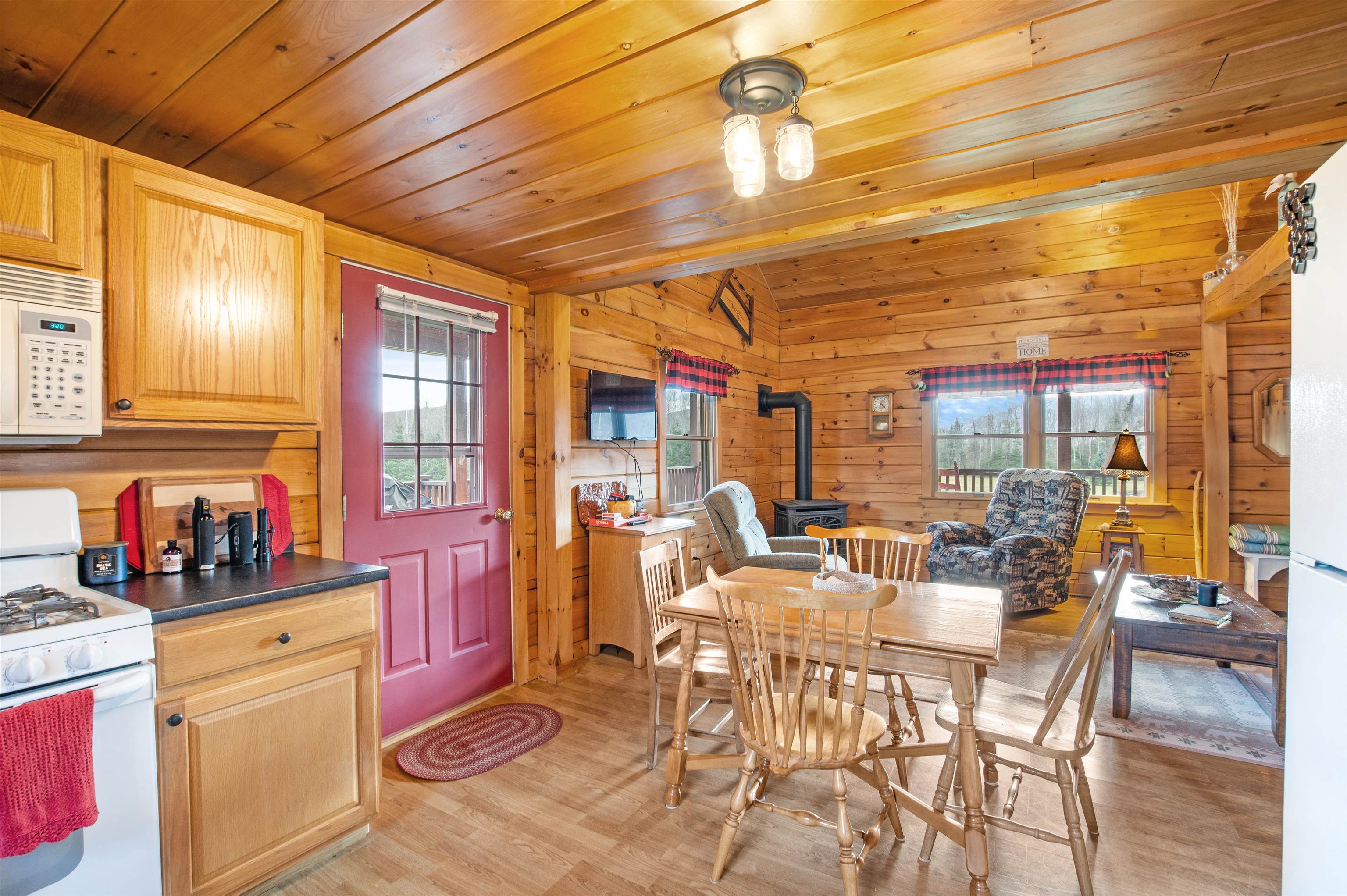 321 Marshall Hill Road Columbia, NH 03576 - Photo 18 of 60