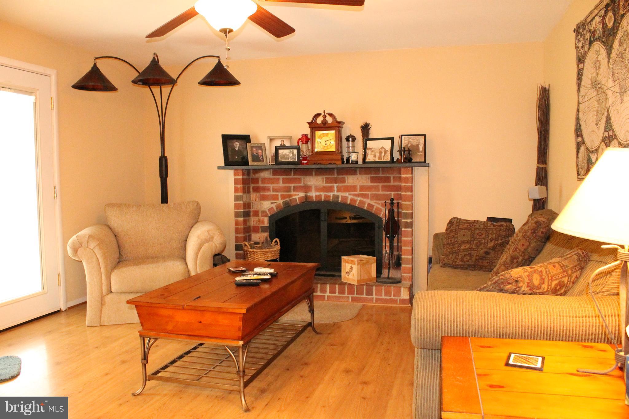 5925 Michael Road Waldorf, MD 20601 - Photo 17 of 20 Family Room