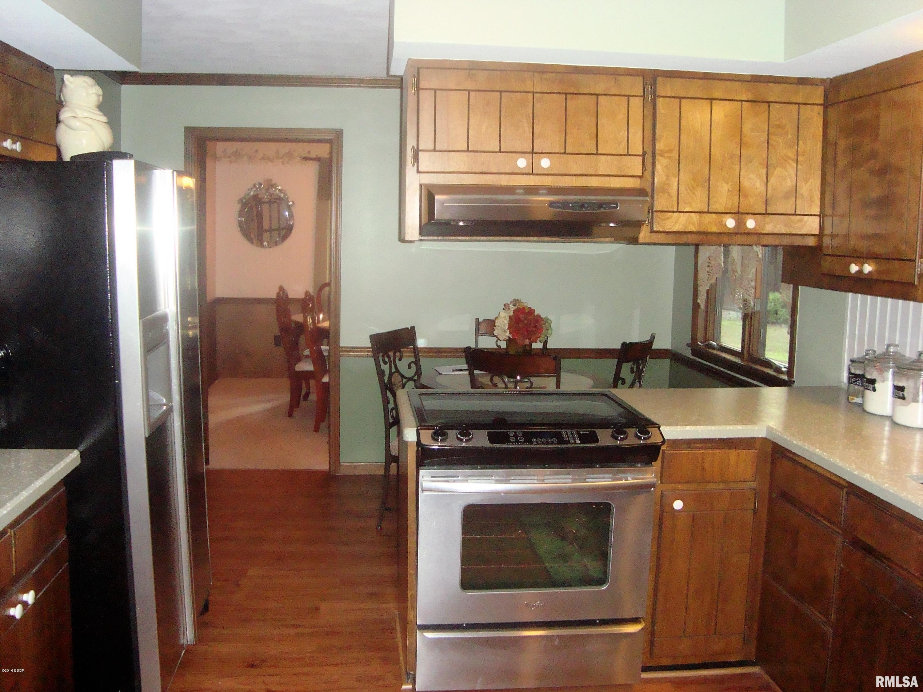 3723 South Hotze Road Salem, IL 62881 - Photo 17 of 42