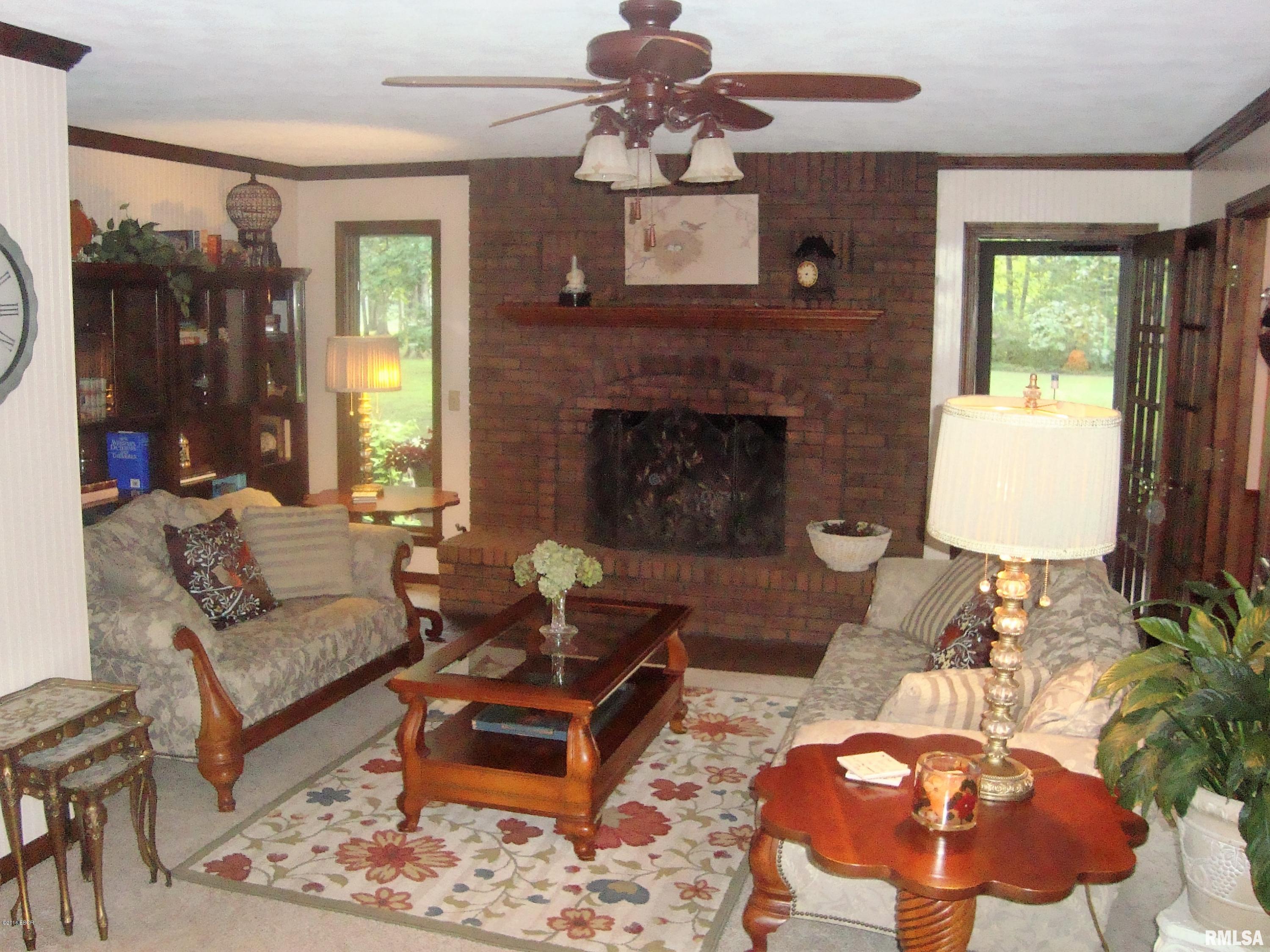 3723 South Hotze Road Salem, IL 62881 - Photo 3 of 42