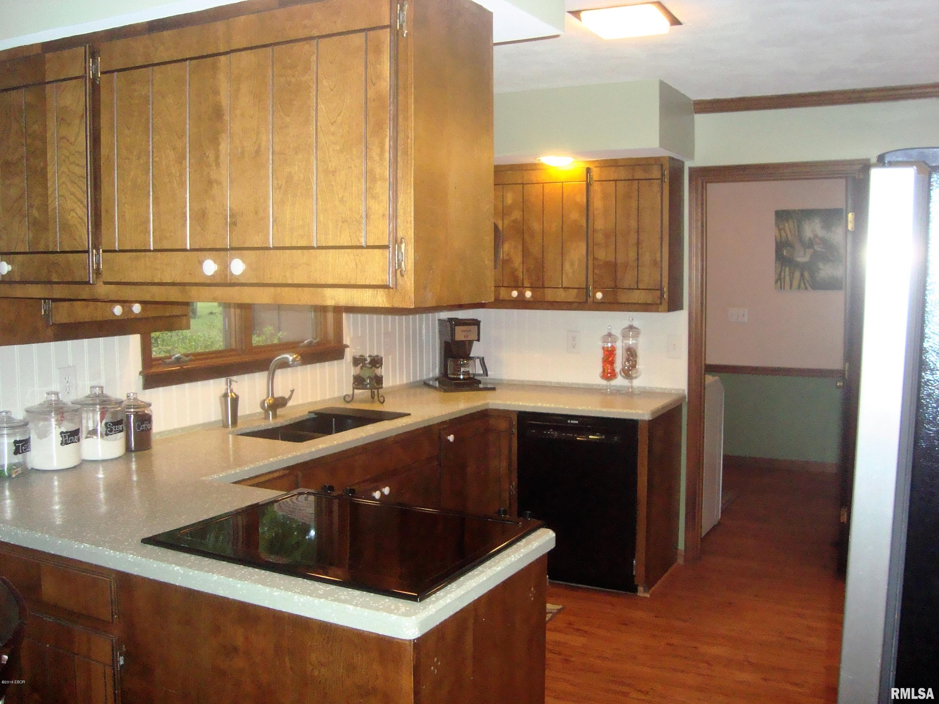 3723 South Hotze Road Salem, IL 62881 - Photo 4 of 42