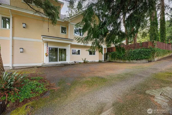 $1,574,500 | 3821 Shelby Road, Lynnwood, WA 98087