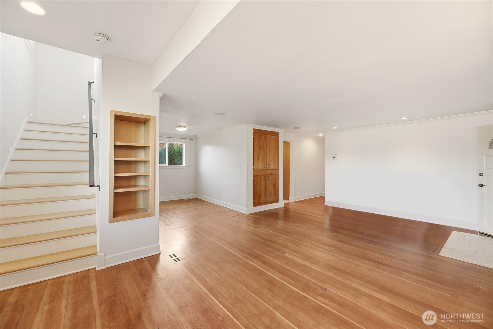 3821 Shelby Road Lynnwood, WA 98087 - Photo 23 of 40 wooden floor in an empty room with a window