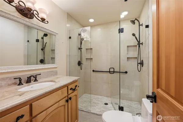 $1,695,000 | 3821 Shelby Road, Lynnwood, WA 98087