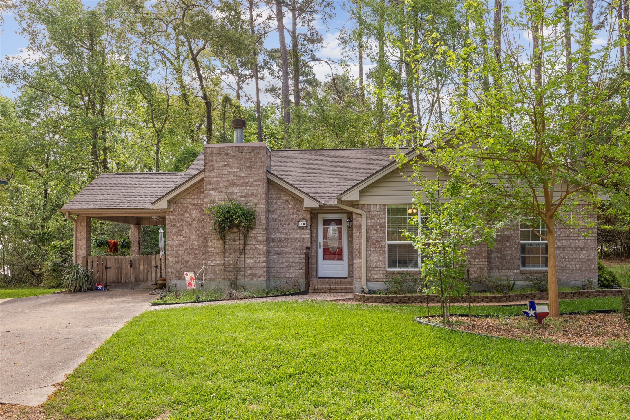 80 Indian Harbor Trinity, TX 75862 - Photo 4 of 47 front view of house with a yard