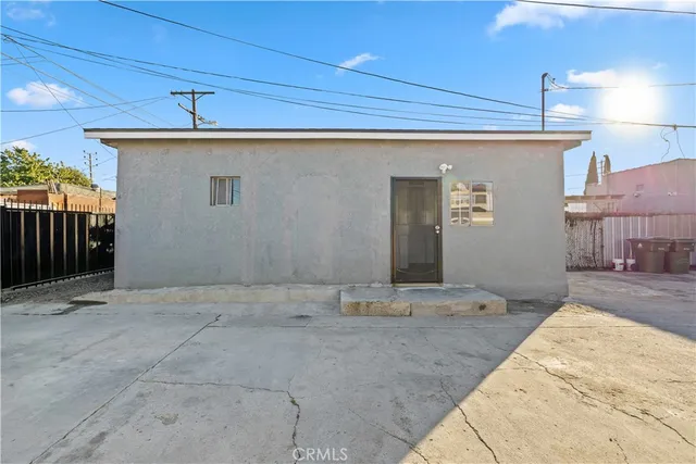 $825,000 | 9008 Baring Cross Street, Los Angeles, CA 90044