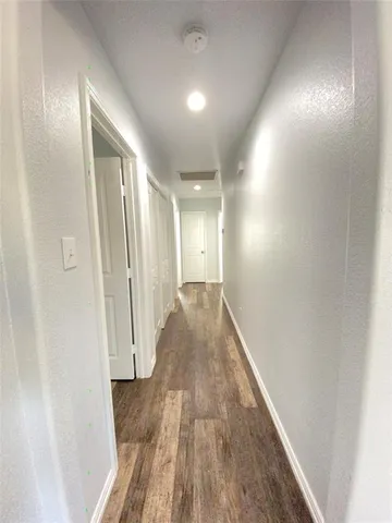 $1,795 | 924 East Annie Street, Fort Worth, TX 76104