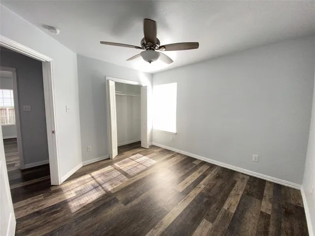 $1,795 | 924 East Annie Street, Fort Worth, TX 76104