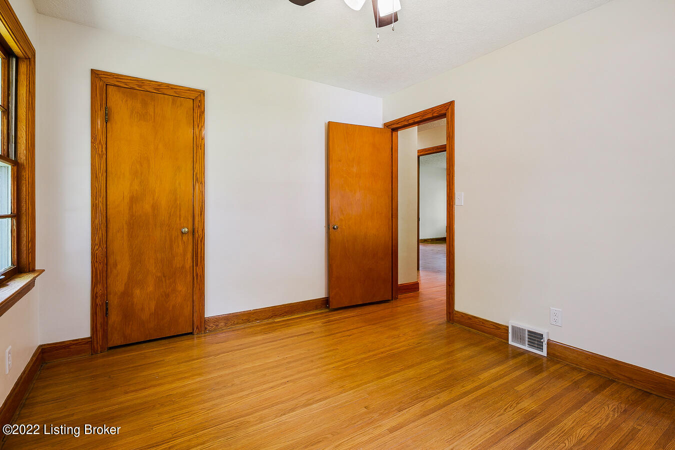 5253 Maryman Road Louisville, KY 40258 - Photo 15 of 31 37