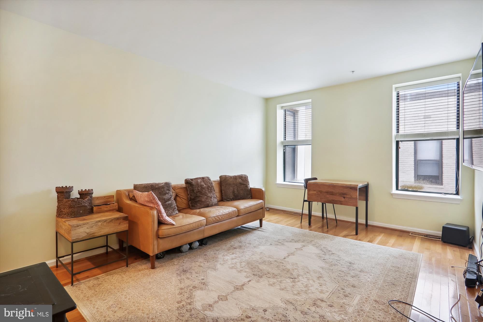2627 Adams Mill Road Northwest, Unit 405 Washington, DC 20009 - Photo 3 of 28 Gallery Image 3