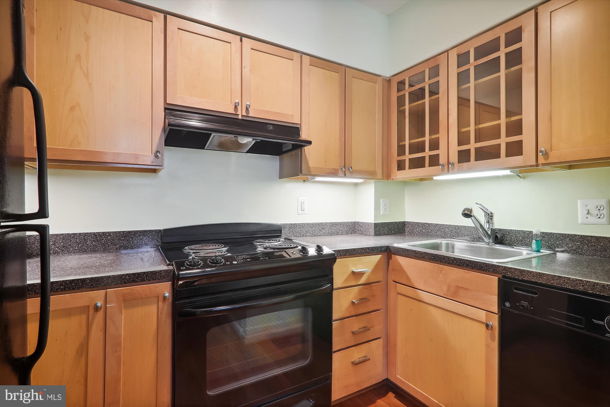 2627 Adams Mill Road Northwest, Unit 405 Washington, DC 20009 - Photo 8 of 28 Gallery Image 8