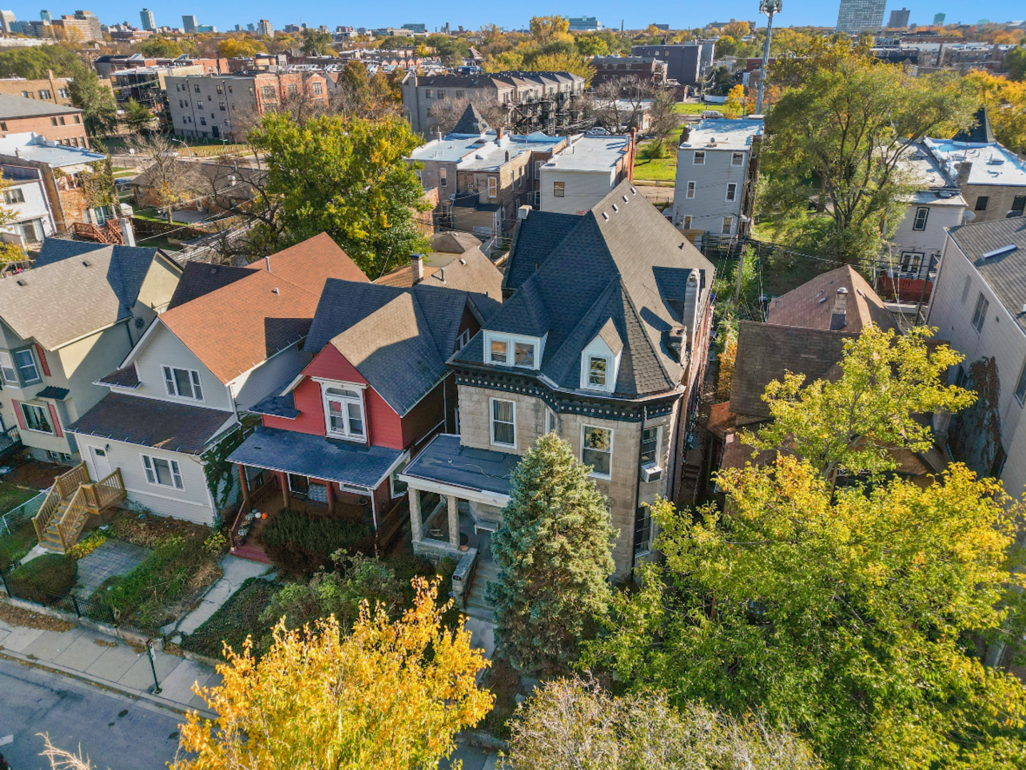 441 East 42nd Street Chicago, IL 60653 - Photo 2 of 41
