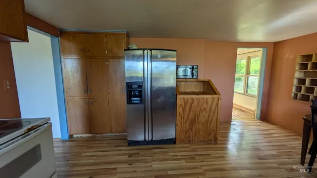 $250,000 | 3700 Highway 8 East Troy Id 83871, Troy, ID 83871