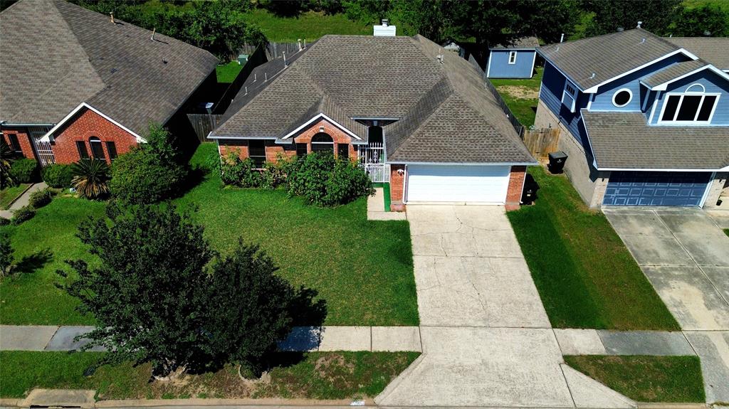 13618 Sablegrove Lane Houston, TX 77014 - Photo 29 of 30 an aerial view of multiple houses