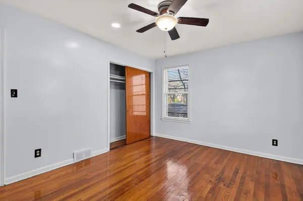 $250,000 | 18759 Huntington Avenue, Harper Woods, MI 48225