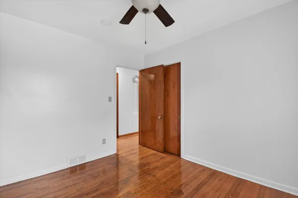 $250,000 | 18759 Huntington Avenue, Harper Woods, MI 48225