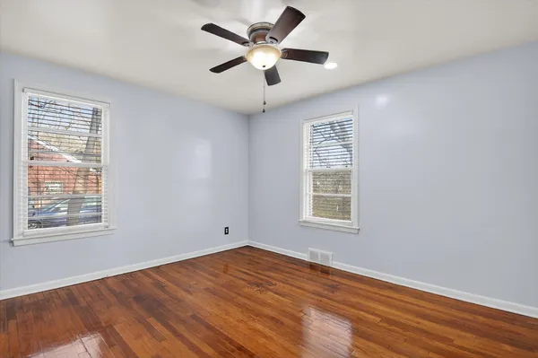 $250,000 | 18759 Huntington Avenue, Harper Woods, MI 48225