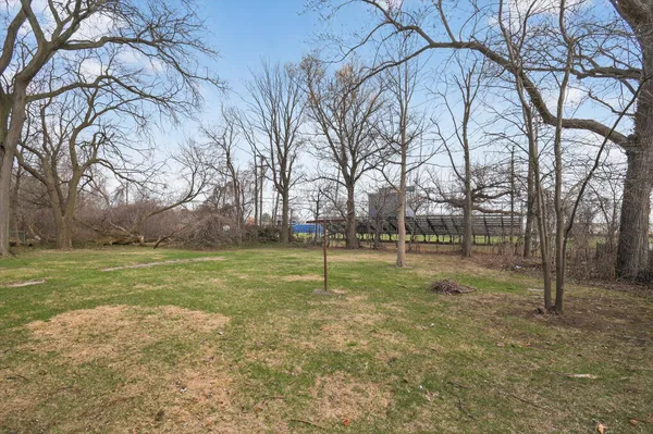 $250,000 | 18759 Huntington Avenue, Harper Woods, MI 48225