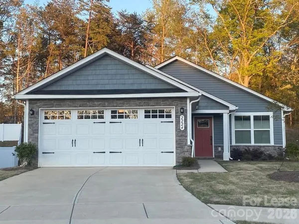 $1,950 | 2224 GoldWood Drive, Charlotte, NC 28215