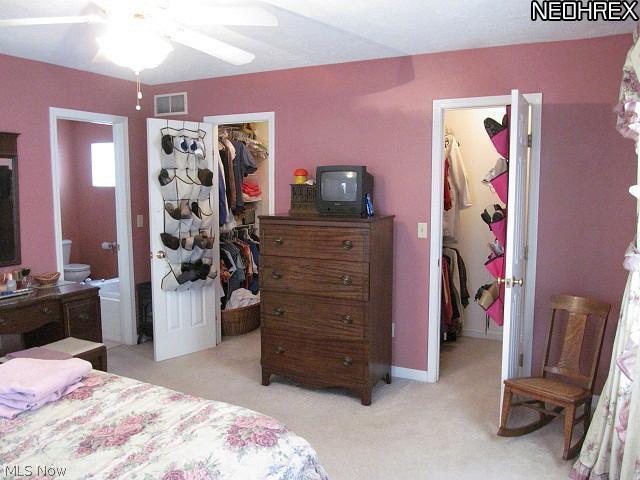 612 Literary Road Cleveland, OH 44113 - Photo 8 of 23 Master