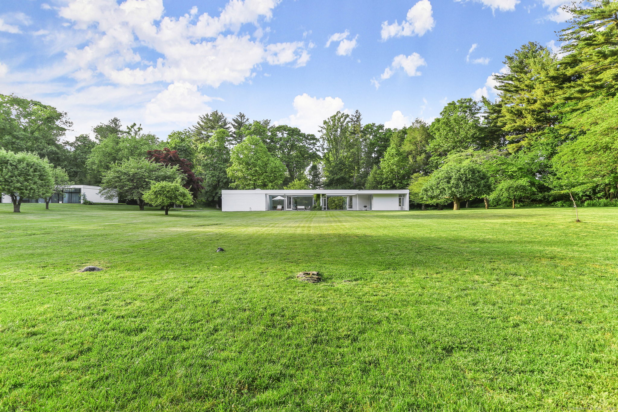 90 Lambert Road New Canaan, CT 06840 - Photo 34 of 35