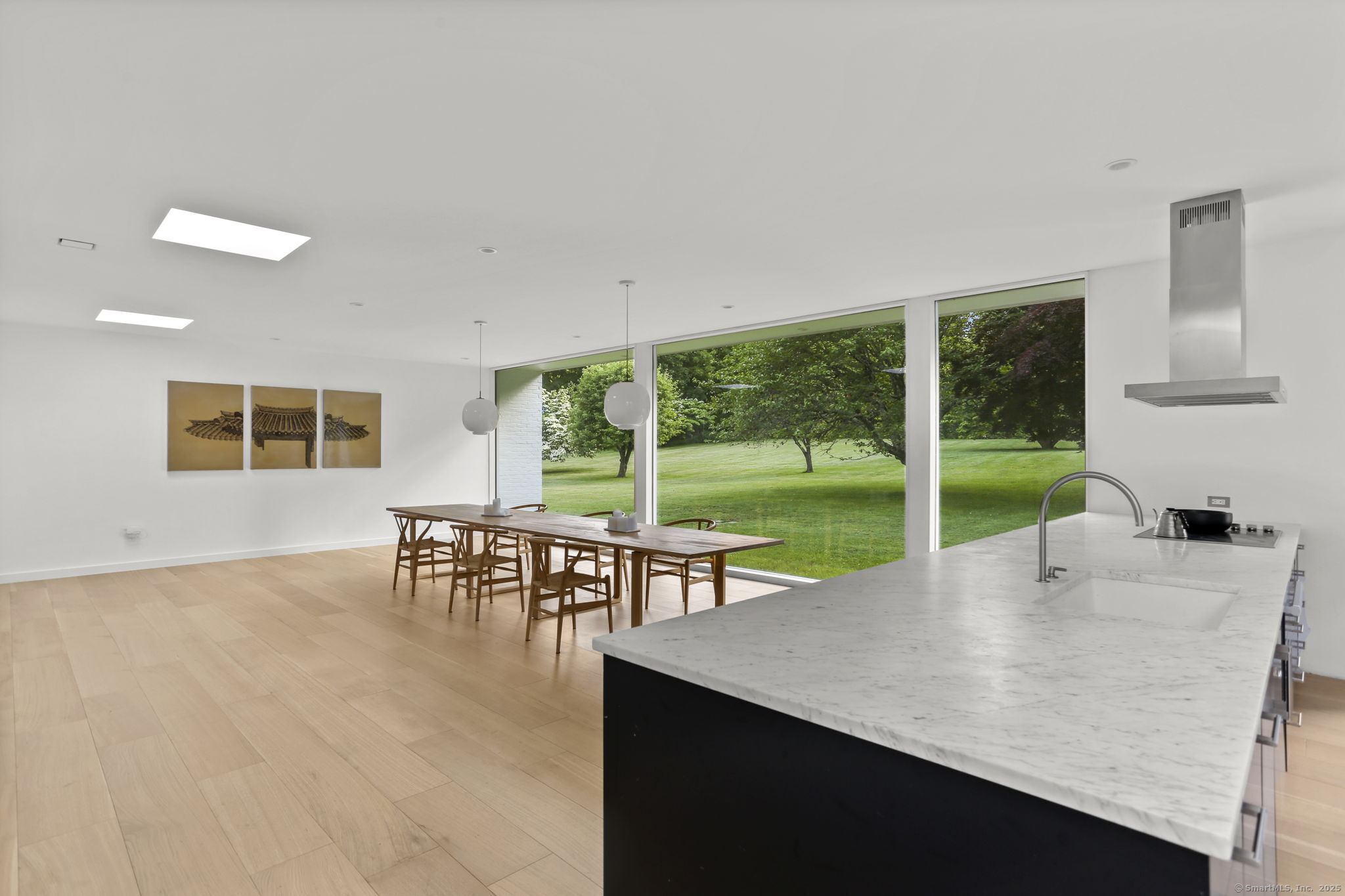 90 Lambert Road New Canaan, CT 06840 - Photo 5 of 35