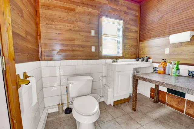 $1,144,500 | 35 Blue Bayou Drive, Santa Rosa Beach, FL 32459