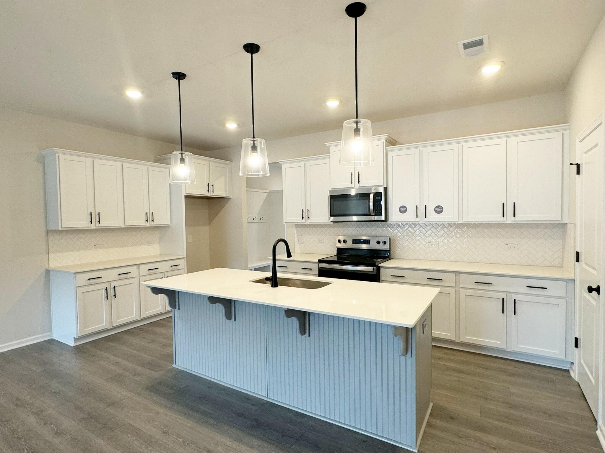 276 Surfbird Road, Unit 411 Summerville, SC 29486 - Photo 5 of 20 NCT 410 Lafayette TH 1777 EC1 Open (5)