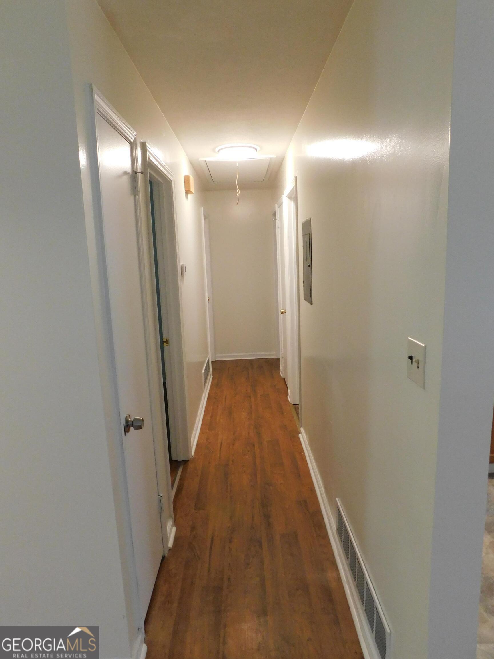 4618 Bartlett Road Forest Park, GA 30297 - Photo 5 of 8