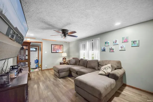 $249,900 | 1159 Myrtle Avenue, Frankfort, IN 46041