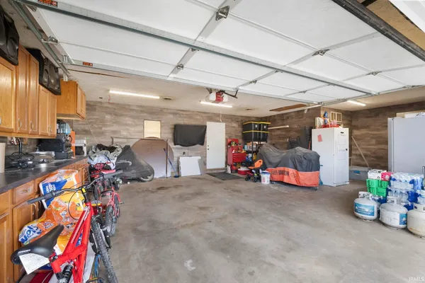 $249,900 | 1159 Myrtle Avenue, Frankfort, IN 46041