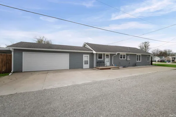 $249,900 | 1159 Myrtle Avenue, Frankfort, IN 46041