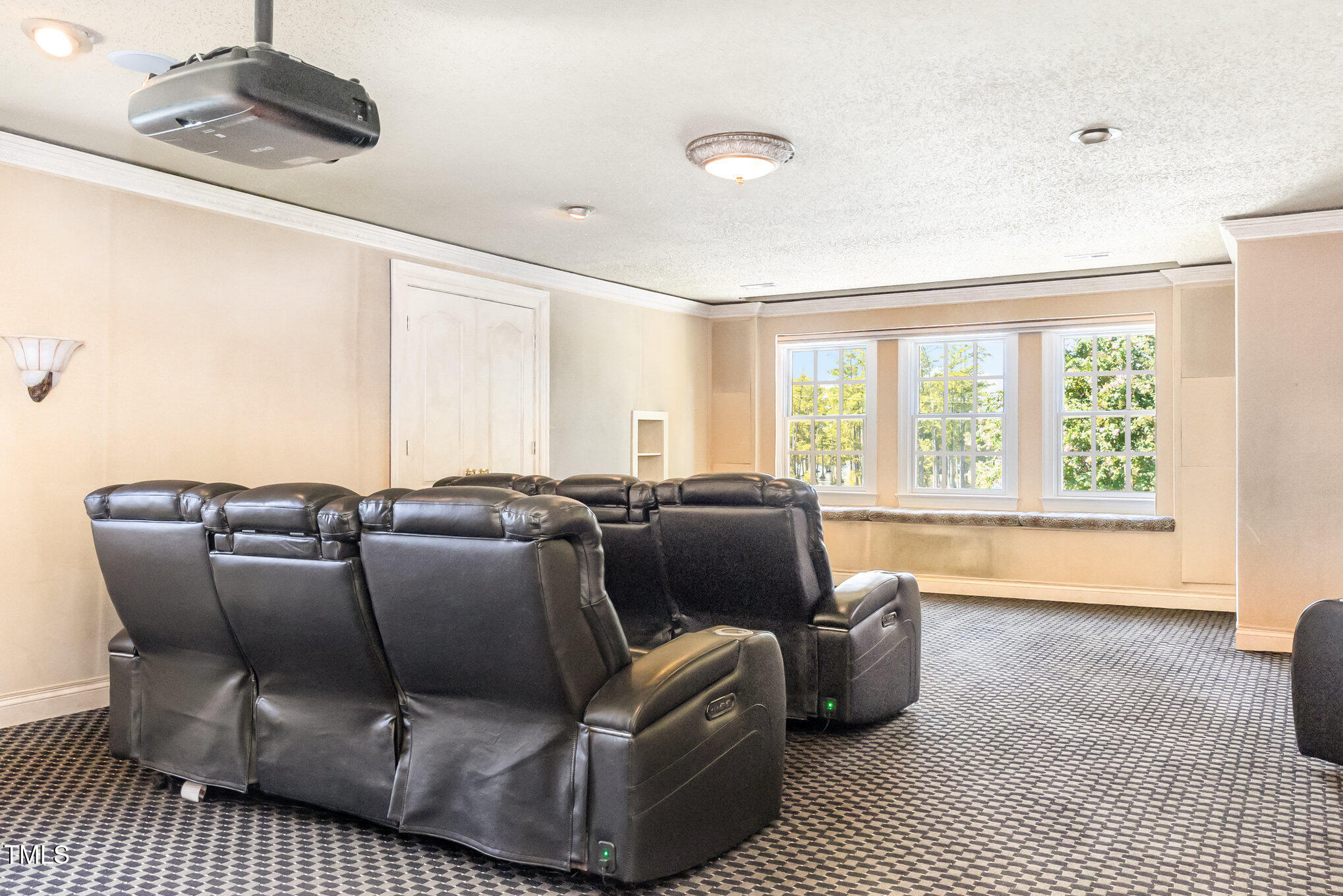 1160 Country Club Road Smithfield, NC 27577 - Photo 35 of 95 038_kv0a1243-edit_497