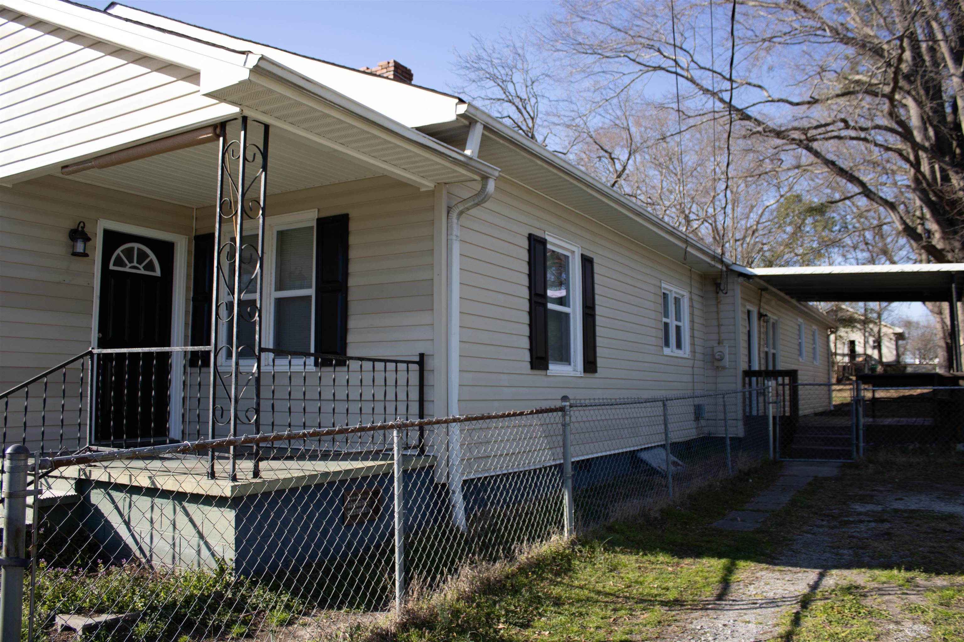 409 Elm Street Gaffney, SC 29340 - Photo 2 of 25 Gallery Image 2