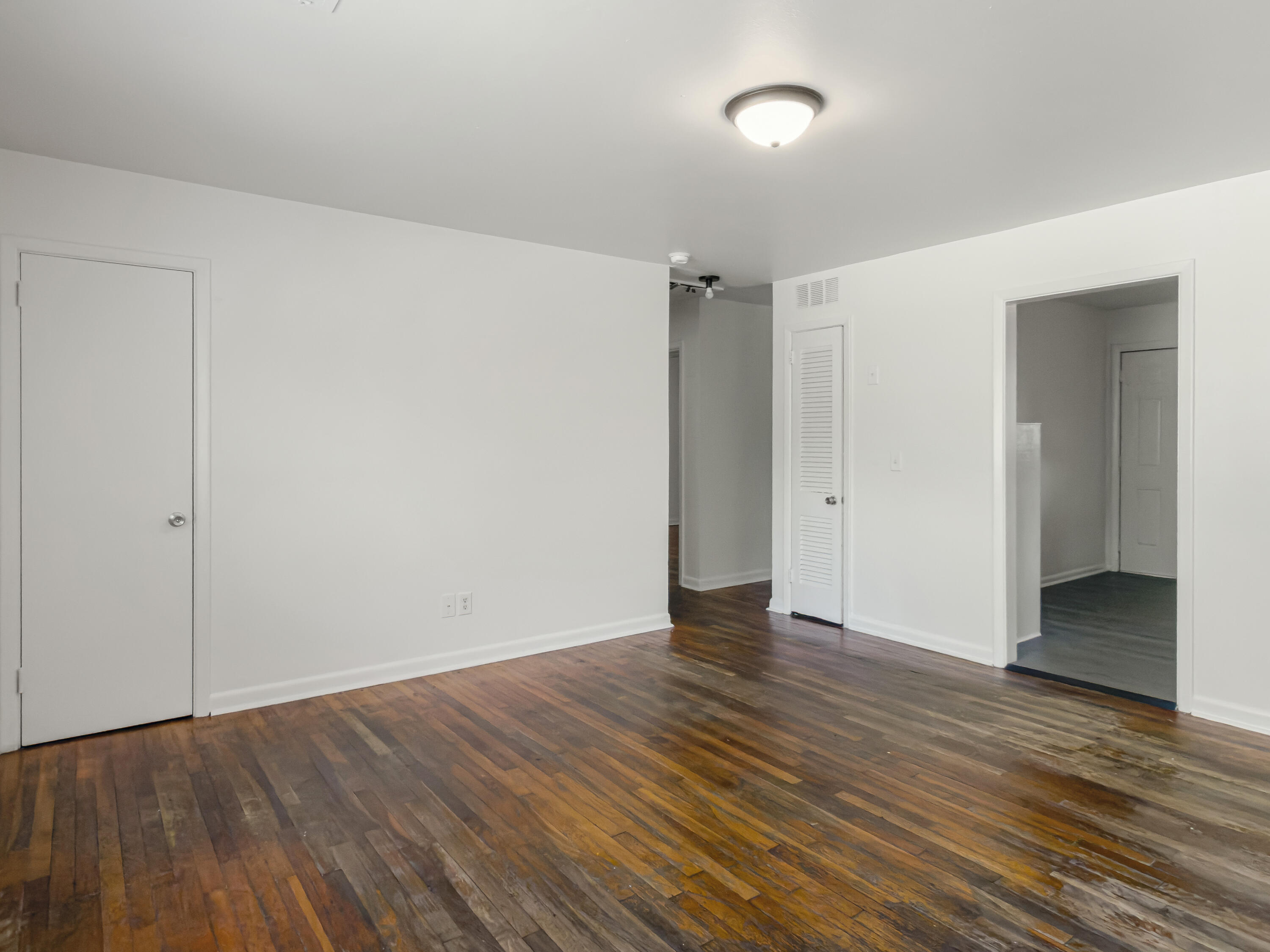 1129 Berkeley Street, Unit A Hanahan, SC 29410 - Photo 10 of 18 Photo Mar 17 2026, 1 43 02 PM