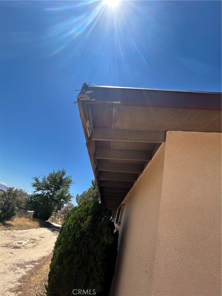 14822 Rodeo Drive Victorville, CA 92395 - Photo 7 of 60