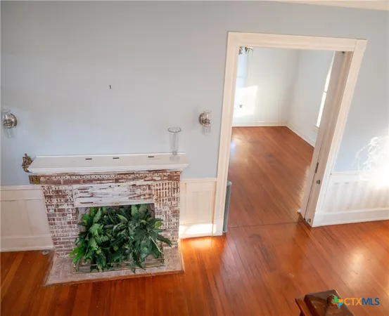 $385,500 | 408 East Reuss Boulevard, Cuero, TX 77954