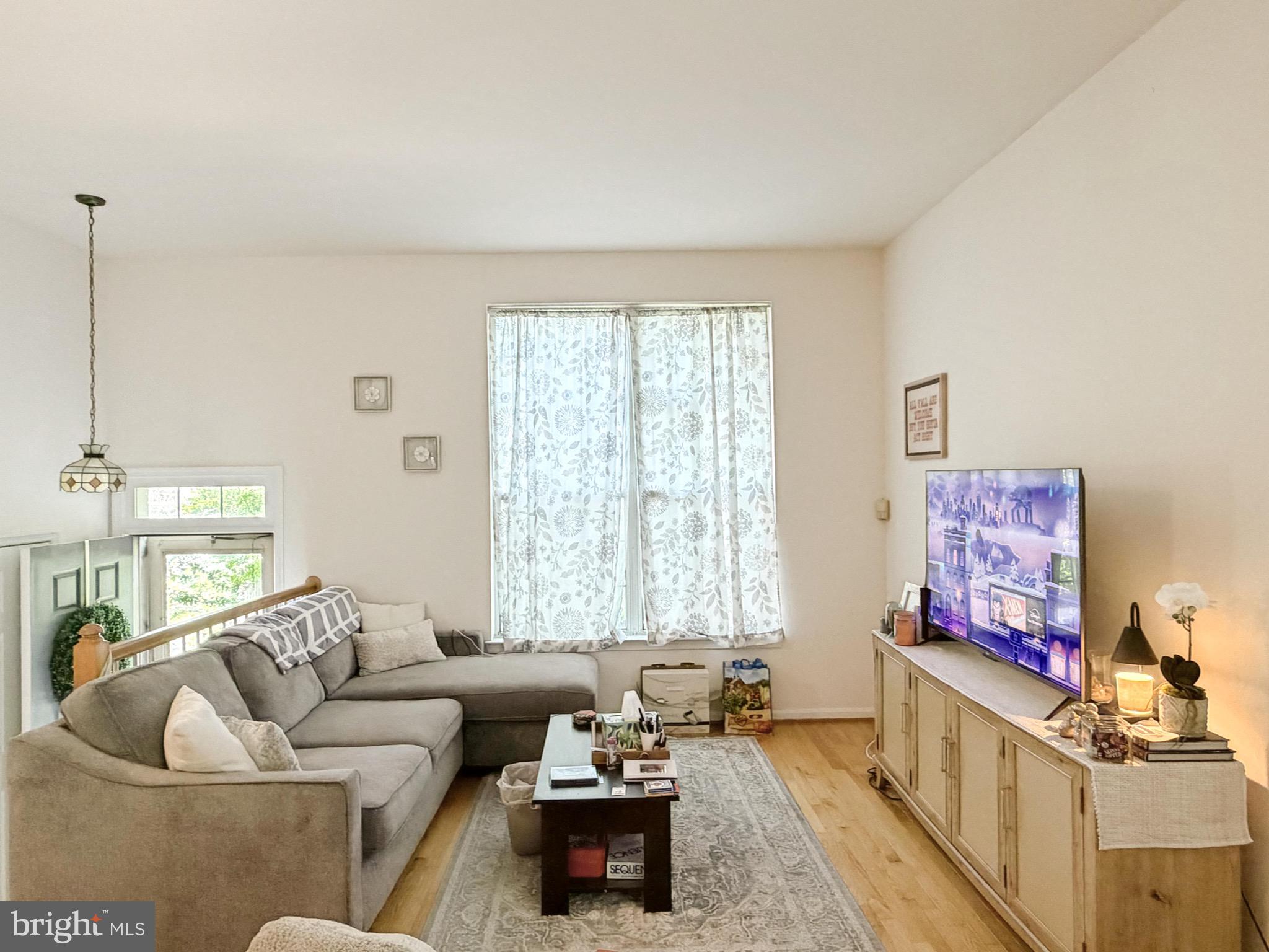 5130 Observation Way Alexandria, VA 22312 - Photo 2 of 22