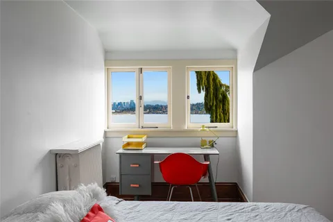 $4,495,000 | 2844 Cascadia Avenue South, Seattle, WA 98144