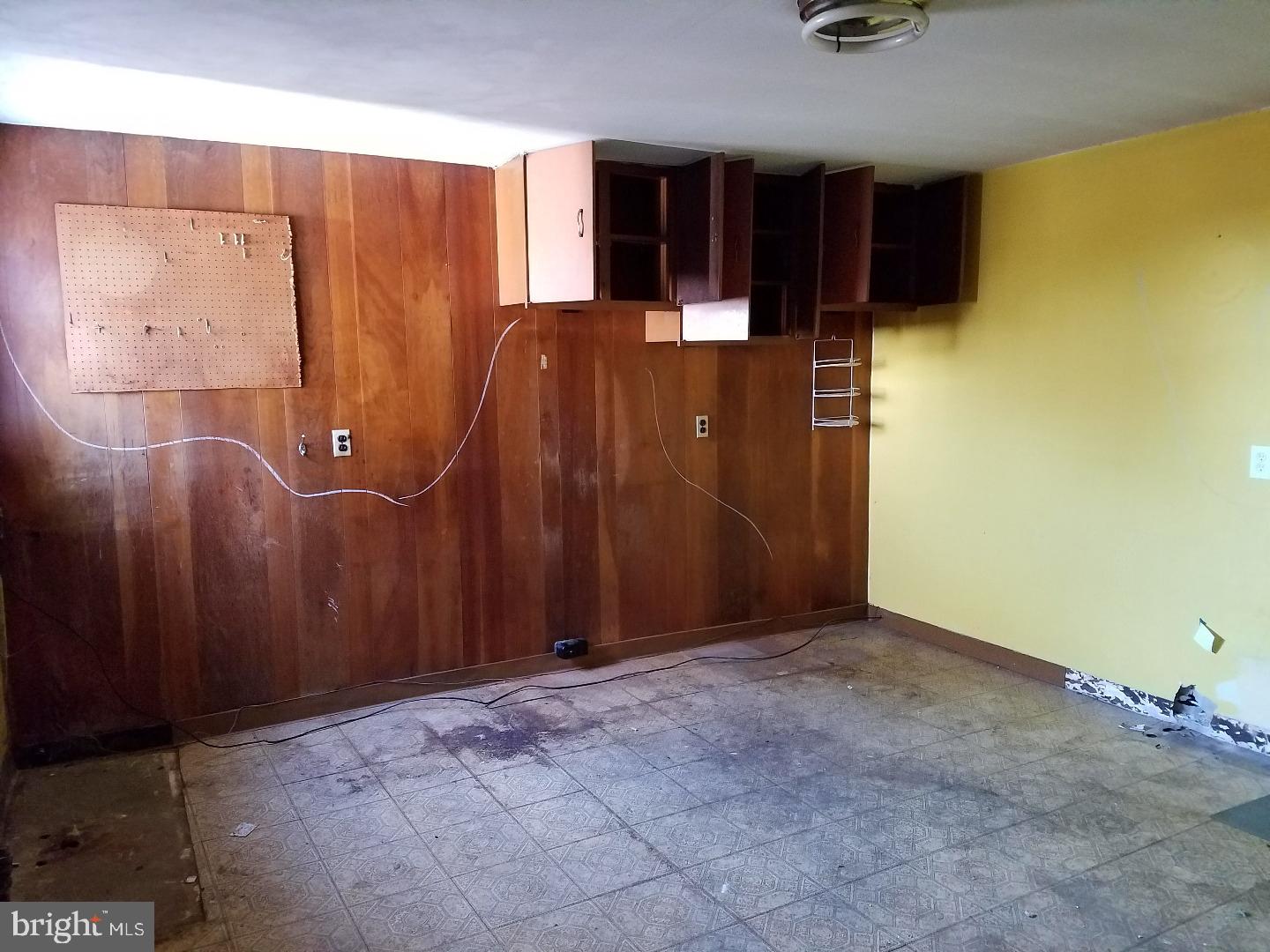 1905 West 3rd Street Chester, PA 19013 - Photo 16 of 18